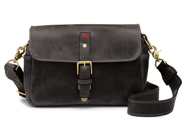 14902_The-Bowery-for-Leica_Dark-Truffle_01.jpg