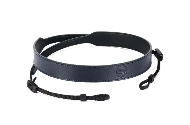 18852_Carrying-Strap_leather_blue_RGB.jpg