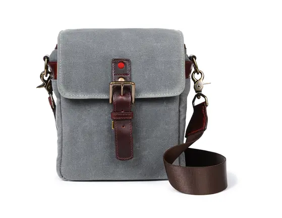 14922_ONA_Bond_Street_Smoke_Front_Strap_leica.jpg
