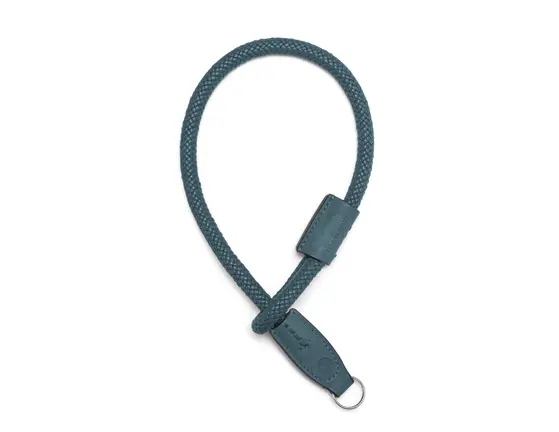 98252_Zegna_Wrist_Strap_sprea_blue.png