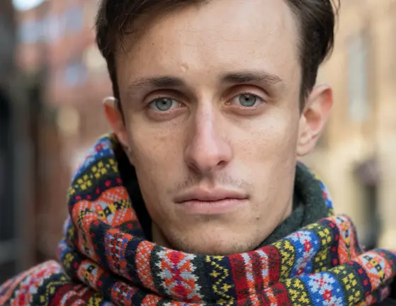 11699_APO35-PoP-Portrait.jpg