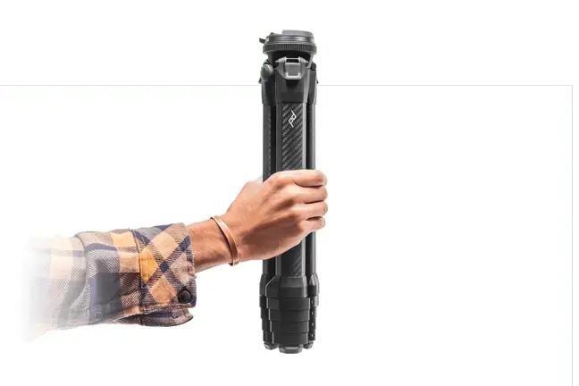 2019-09-16-tripod-hand-fade-min.png