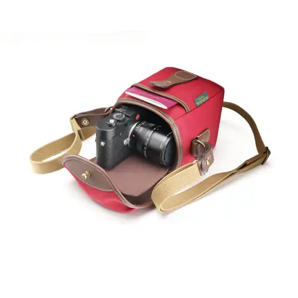 Billingham 72 Burgundy   Leica M10_1.jpg