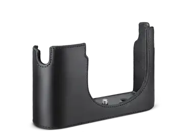 196-51_Halfcase_Q3_leather_black.png 196-51_Halfcase_Q3_leather_black.png