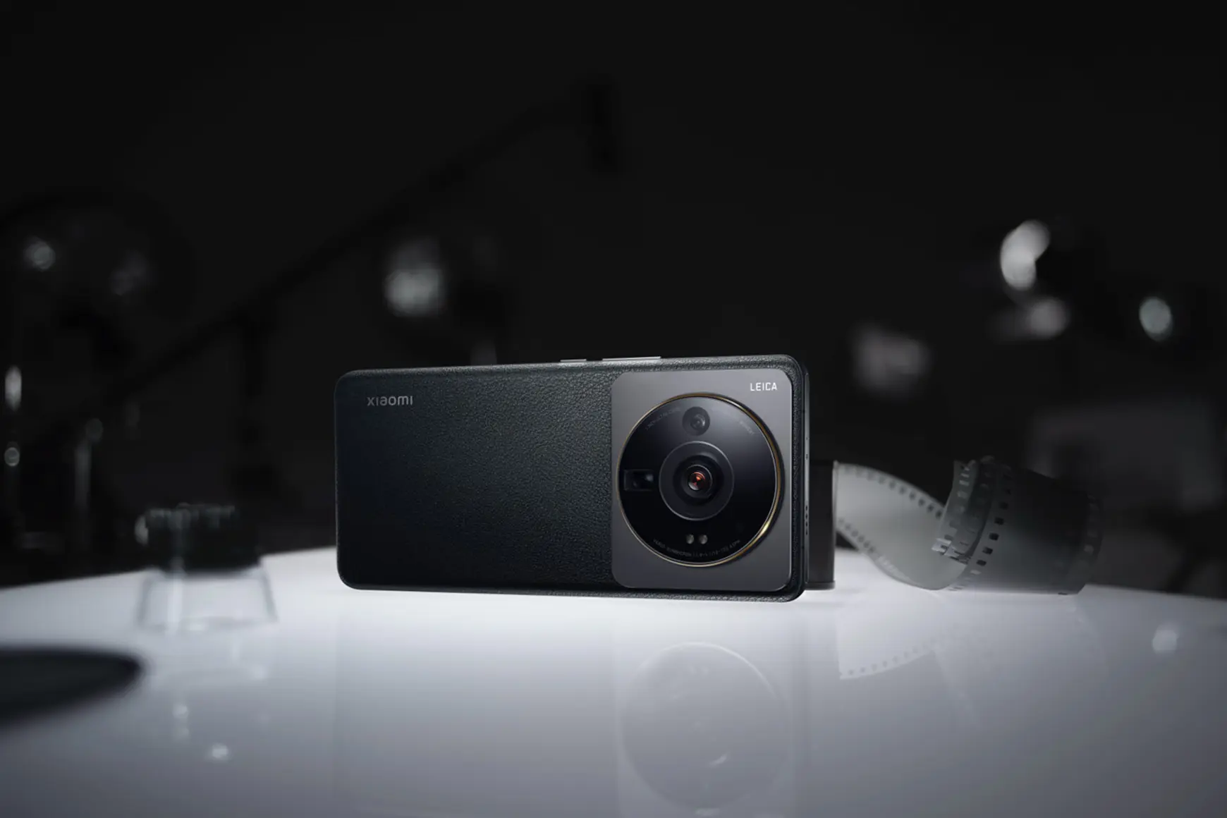 7_xiaomi_12s_ultra_co-engineered_with_leica_1740x1160px.jpg