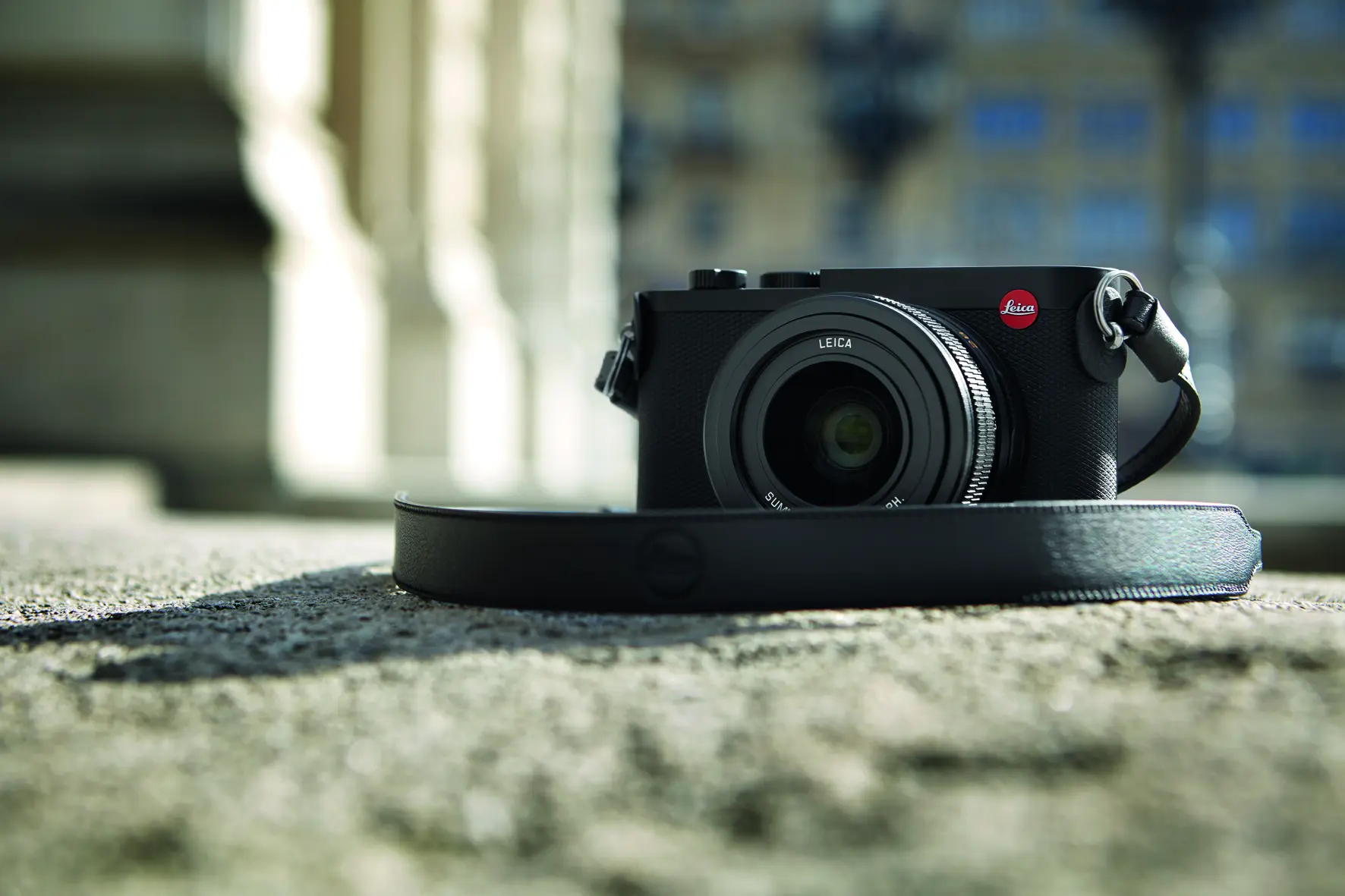 Leica Q2 Ambient