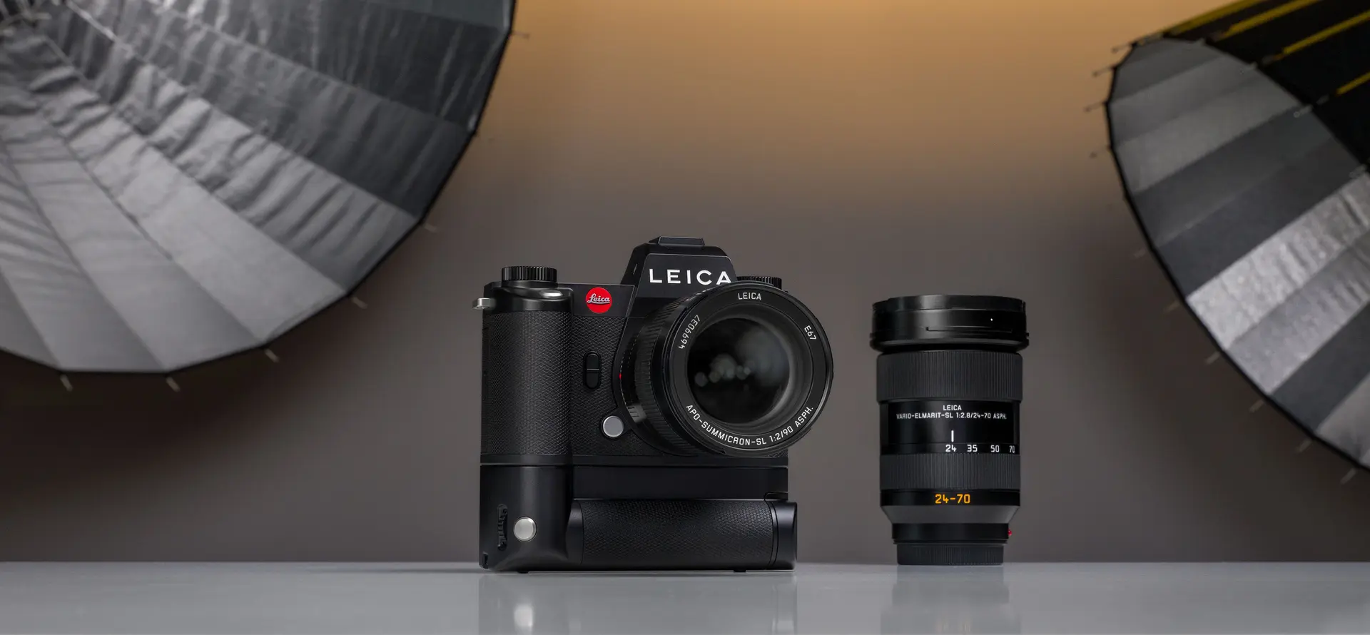 SL3 ambient image with handgrip and lense
