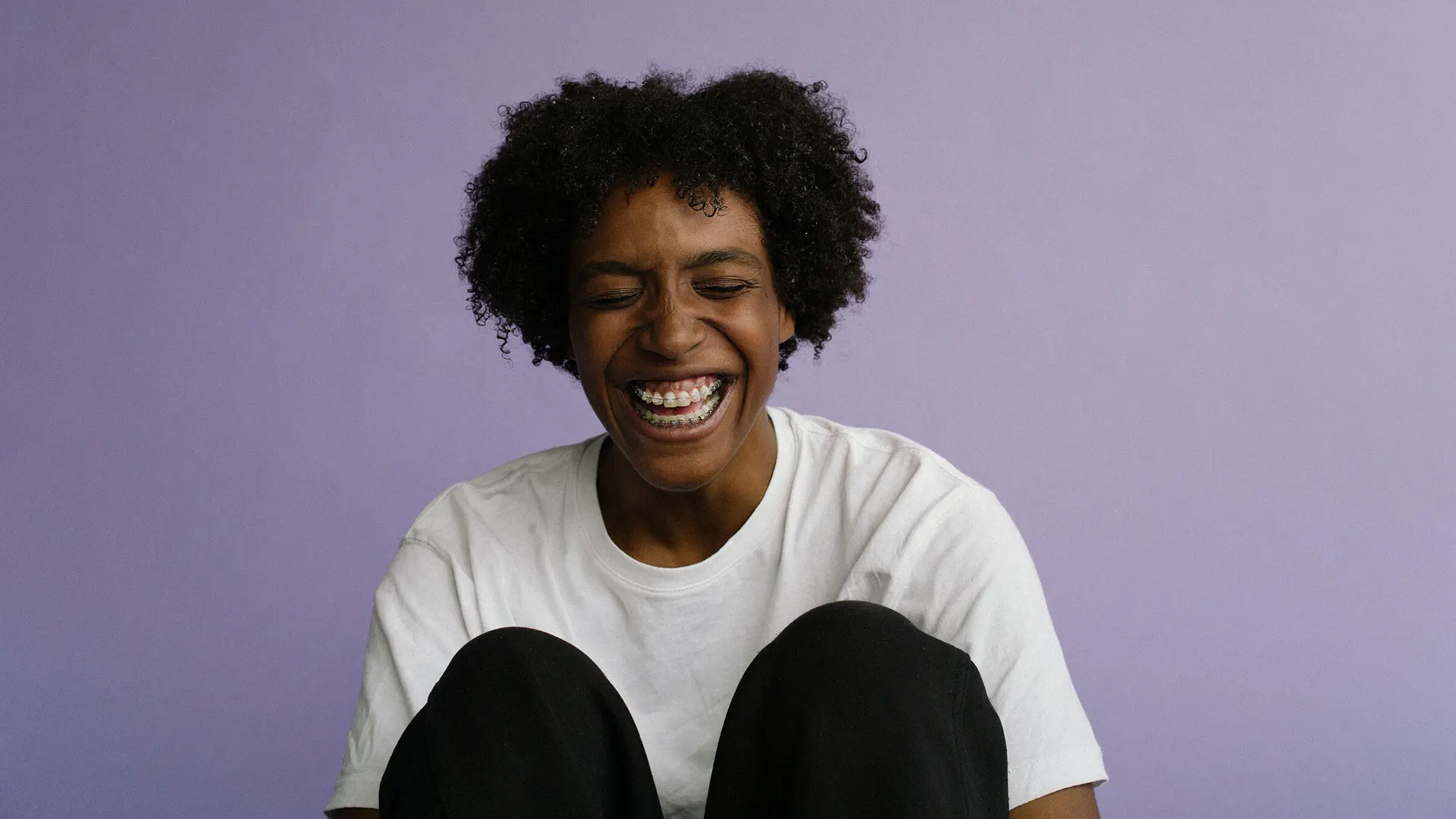 Portrait of a laughing woman. 