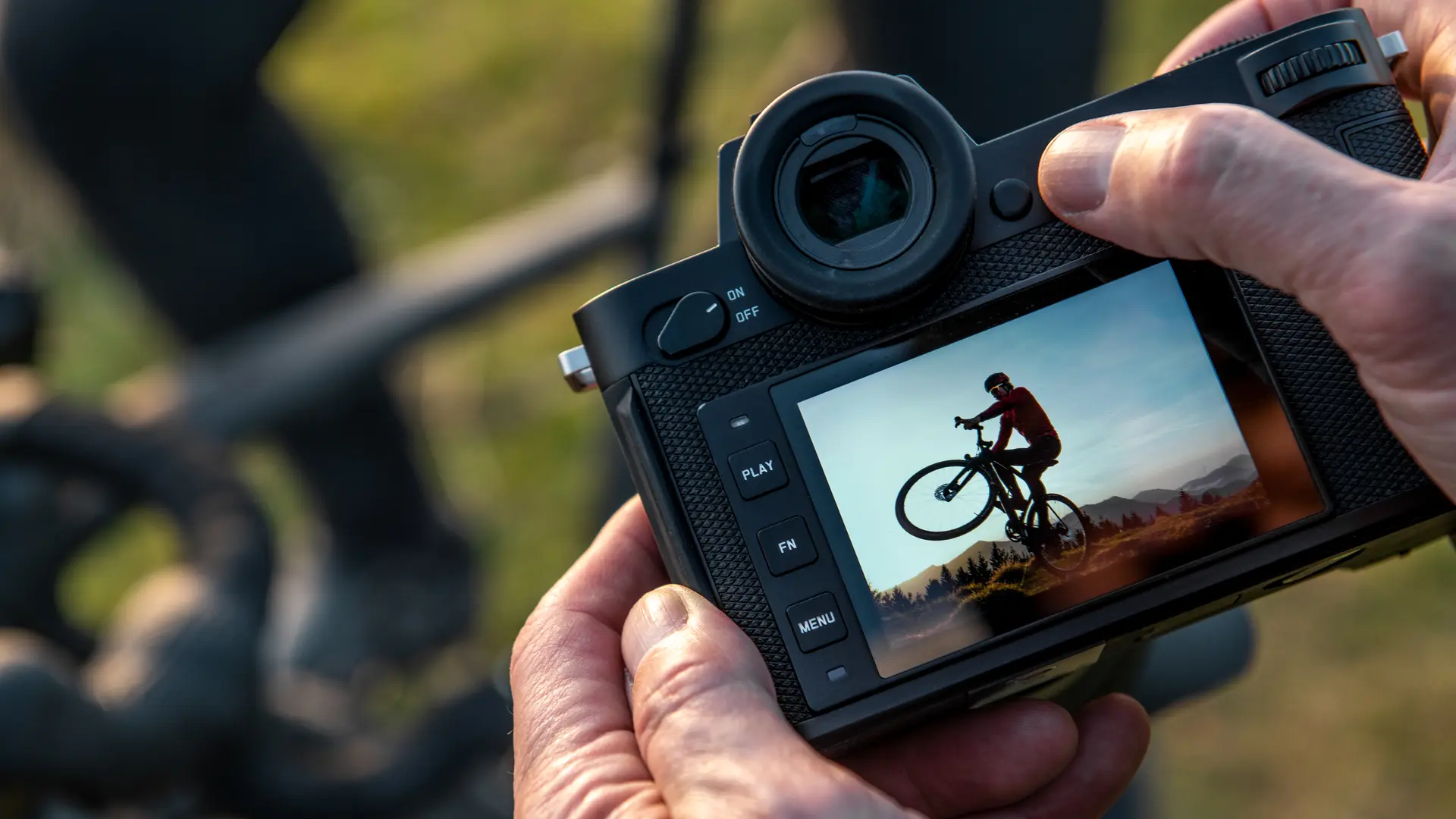 Leica Camera display view