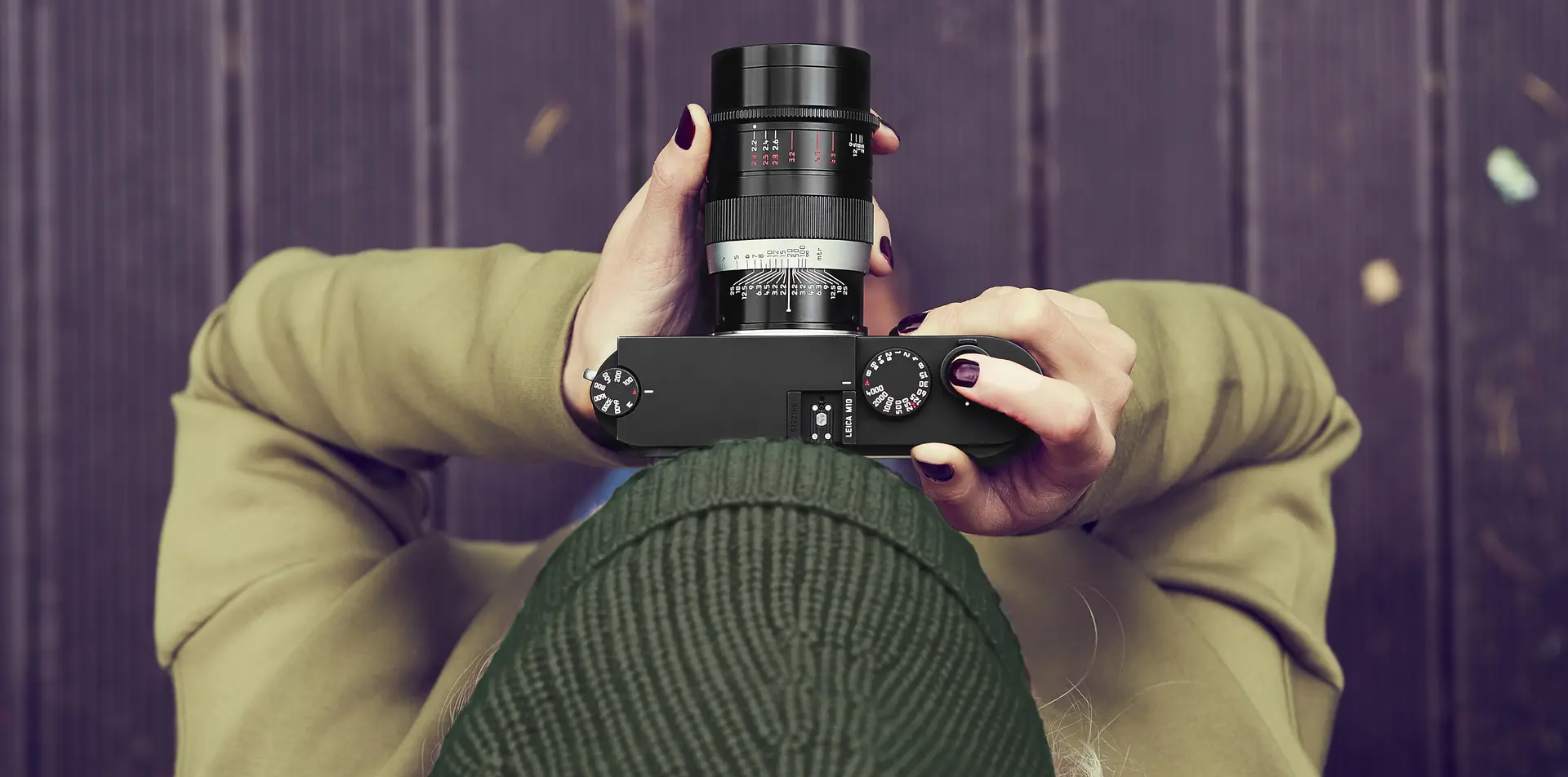 Woman with a leica
