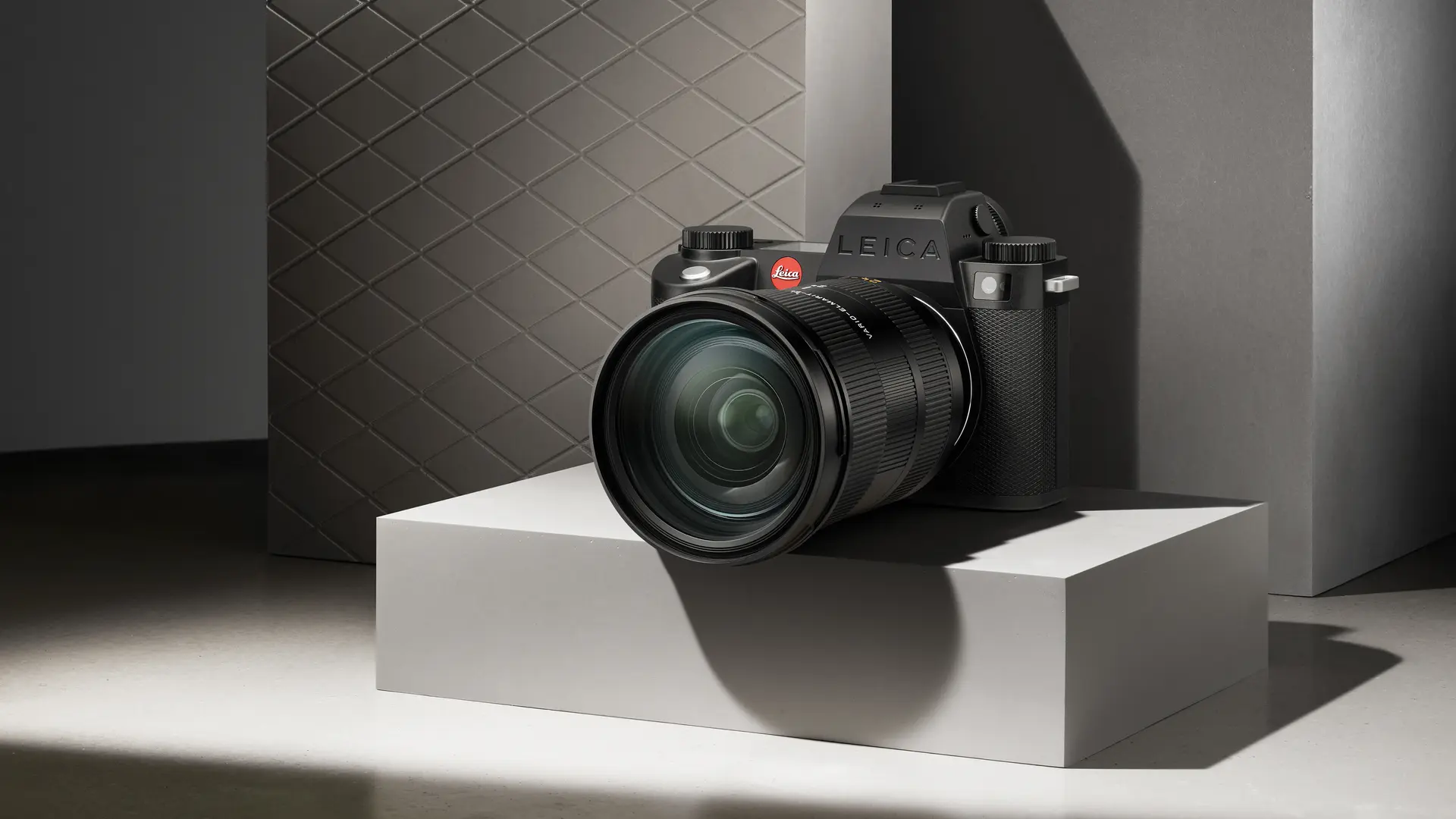 Leica_SL3-S_Hoemepage_3840x2560.jpg