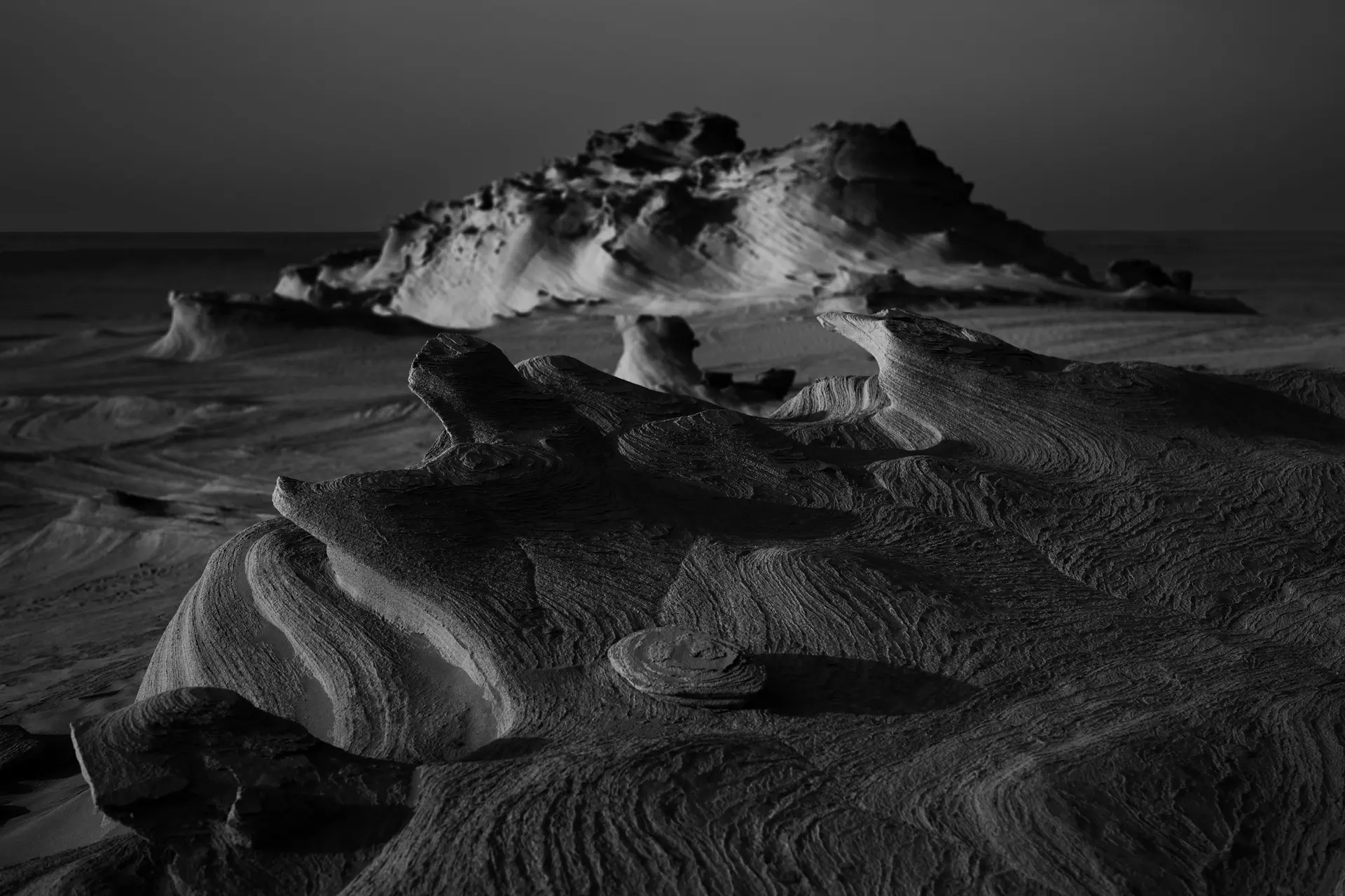 Landscape black and white