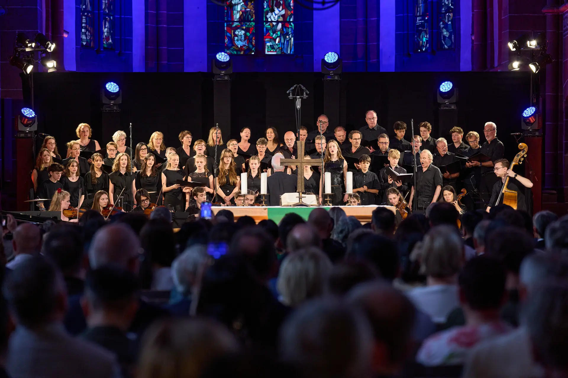 Leica Century Celebration Wetzlar choir and musicians in Wetzlar Cathedral