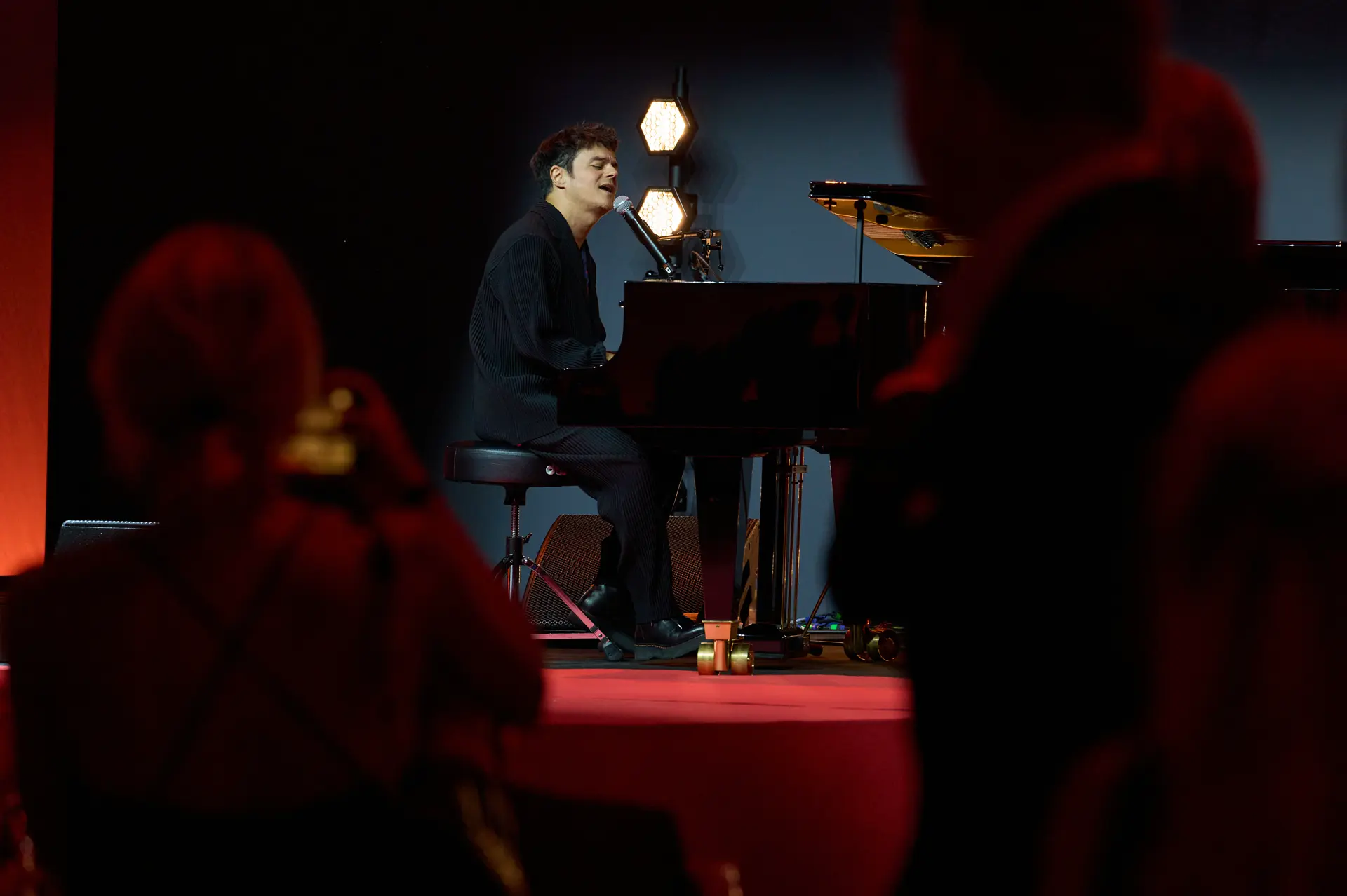 Leica Century Celebration Wetzlar many people jamie cullum on stage