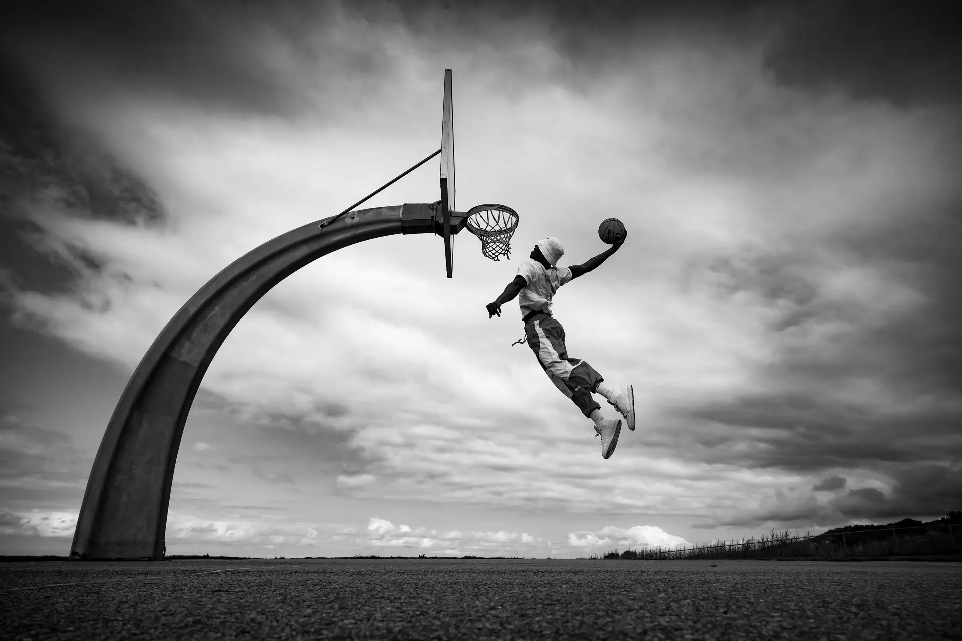 Man playing basketball 