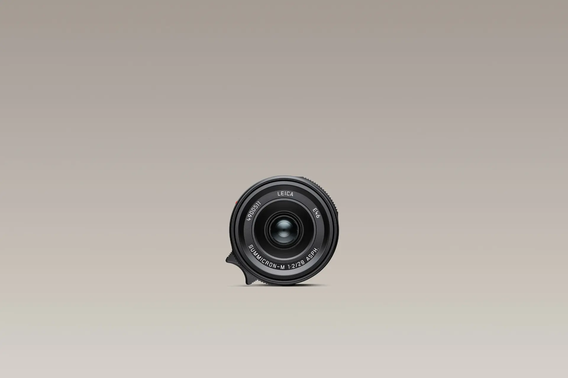 Leica Summicron-M 28 front view