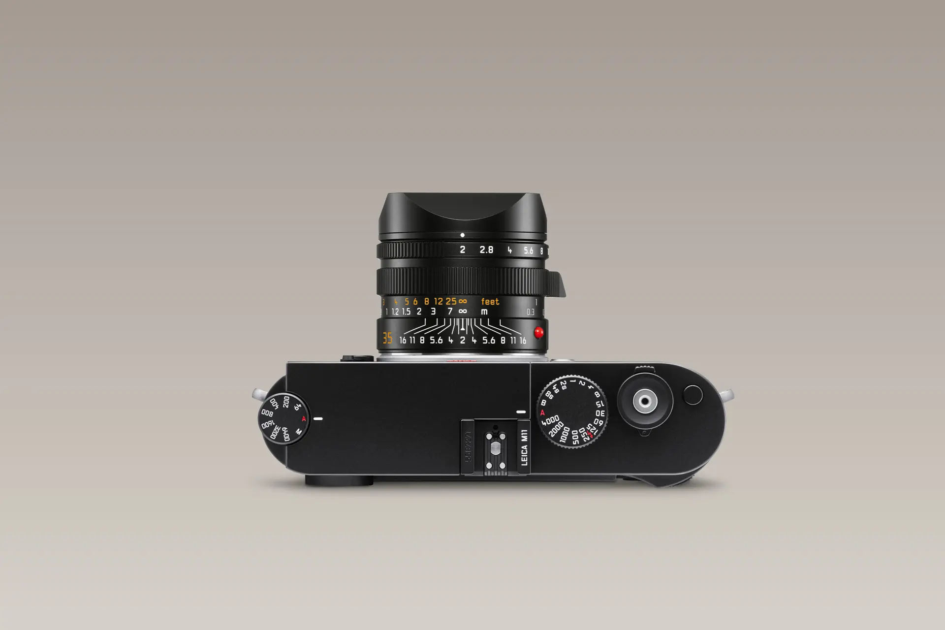 APO-Summicron-M 35 f/2 ASPH lens on M-Camera