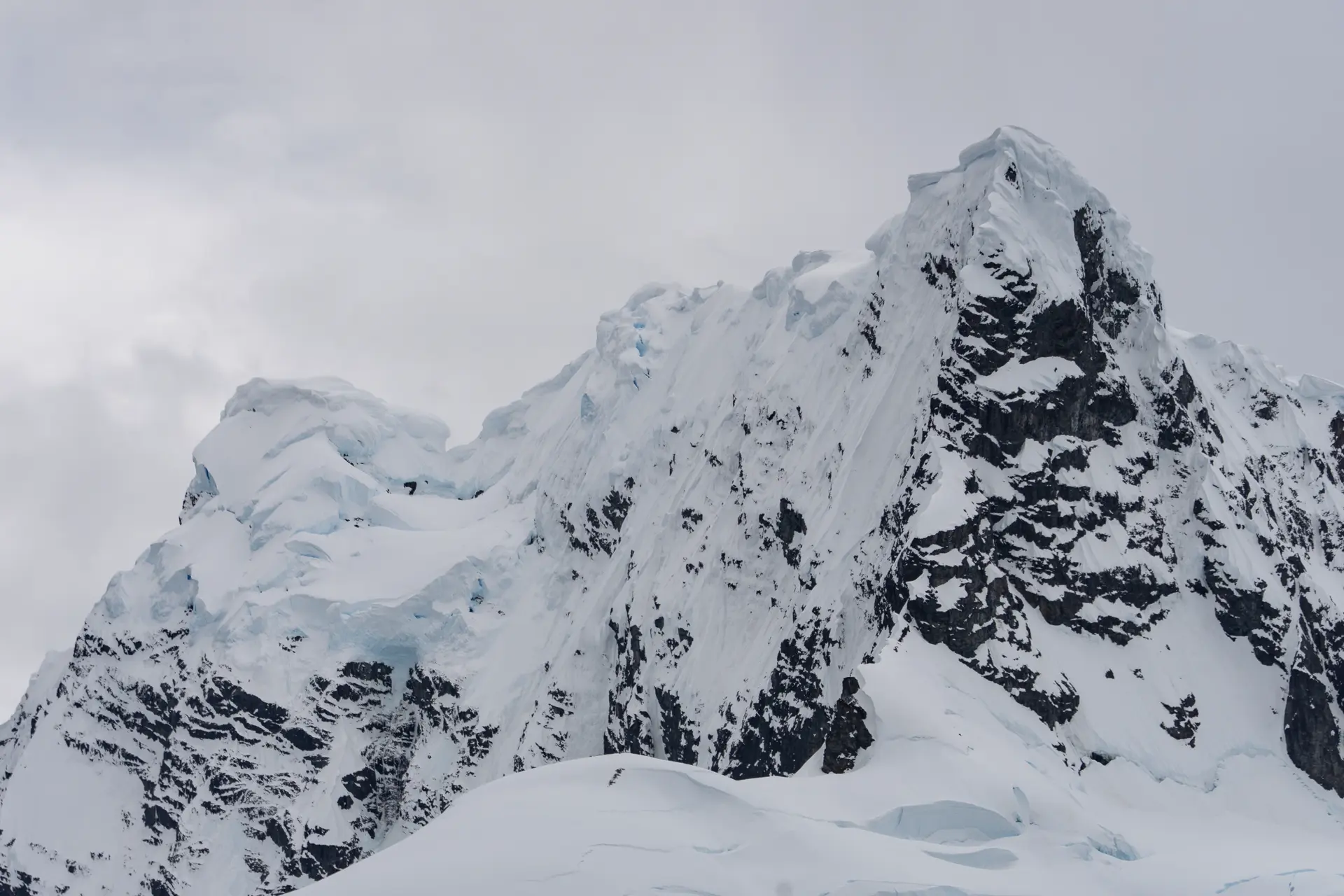 Mountais in the Antarctica