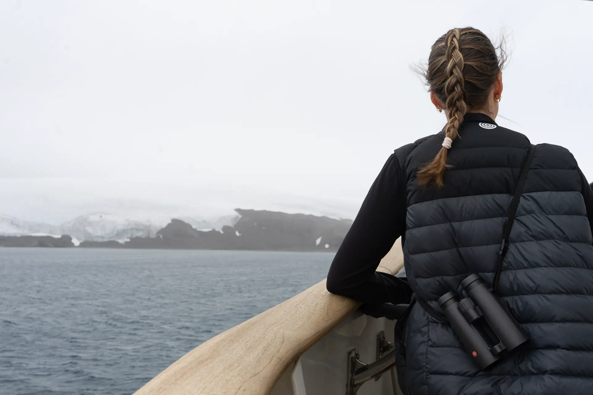 Captain Wistrand with her Leica Noctivid