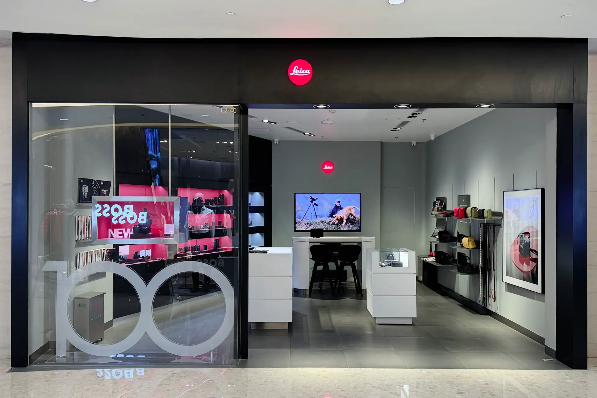 Leica Store Shanghai IFC