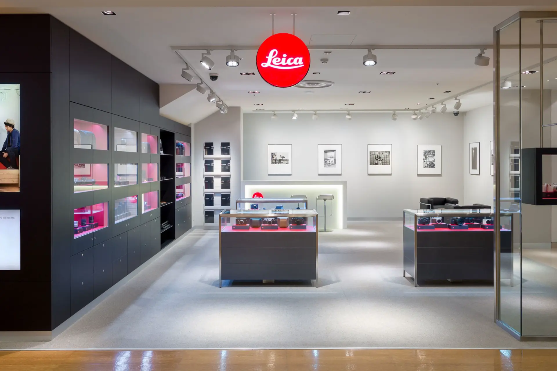 Leica Store Iwataya Fukuoka