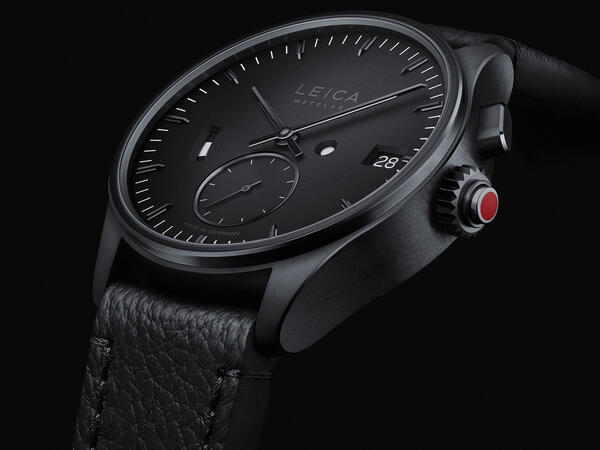 Leica Watch_ZM 1 Monochrom_Hero-Shot_LoRes_RGB___black.jpg