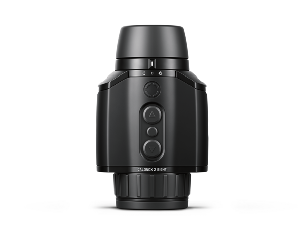 Leica_50511_Calonox2_Sight_02_standing_front_sRGB_E-Com_Product_1147x886px.png