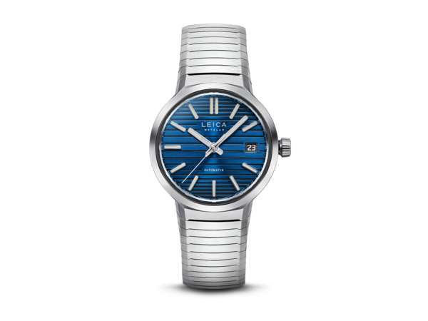 Leica_Watch_ZM_11_Midnight_Blue_stainless_steel_bracelet_1920х1440.png