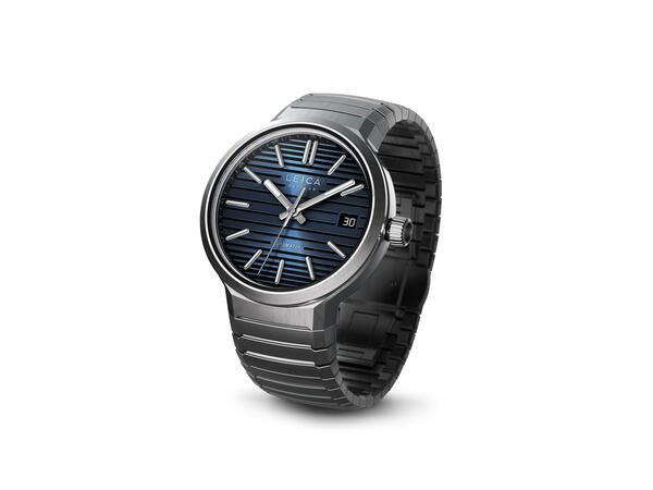 Leica_Watch_ZM_11_Midnight_Blue_stainless_steel_bracelet_1920х1440_2.jpg