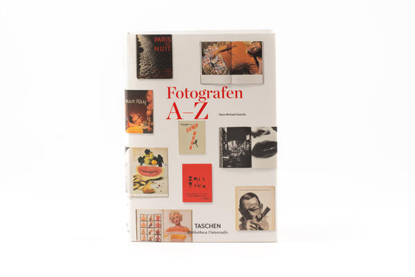 Bücher-3_1.jpg