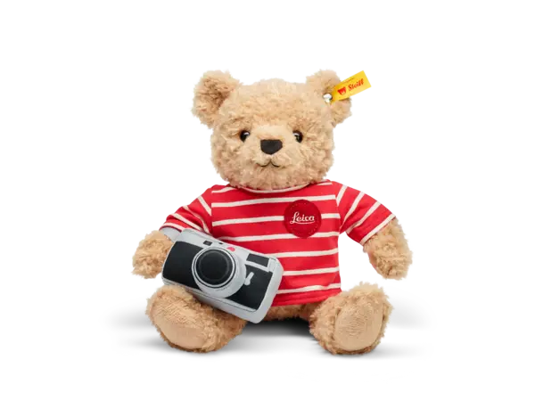 96368_Leica_STEIFF_Cuddle-Bear_1920px.webp
