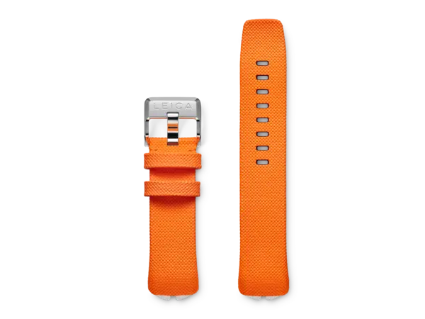 98167_Leica_ZM12_Orange_Clou_De_Paris_Strap_Steel_Buckle_1920x1440.webp