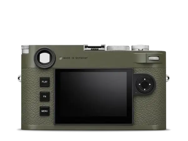 20235_M11-P_safari_back_1920px.webp