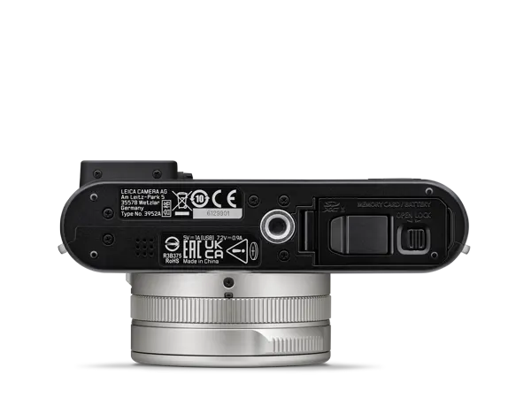 19197_D-Lux 8_100 YEARS OF LEICA_bottom_1920px.webp