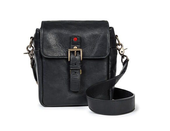 14921_ONA_Bond_Street_Black_Front_Strap_leica.jpg