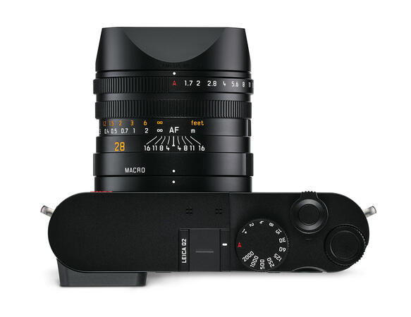 19050_Leica-Q2_top_lens-hood.jpg