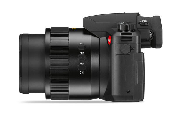 19120_Leica-V-Lux-5_left_1_RGB.jpg
