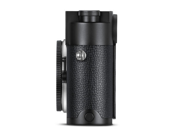 M10_Monochrom_LEFT_1.jpg