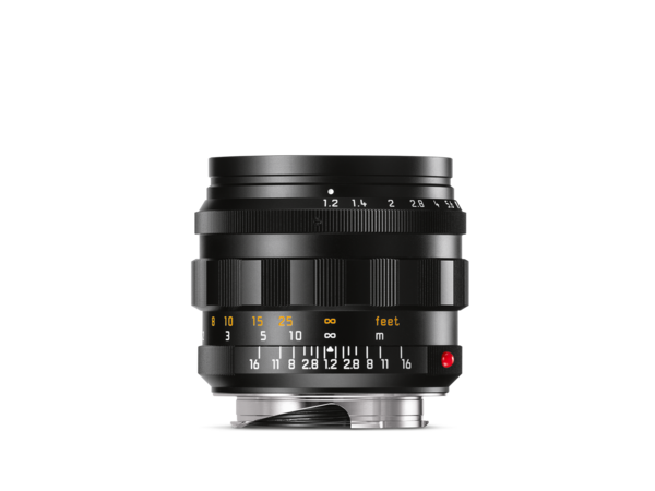Noctilux-M_1_2-50_schwarz_Frontal_copy.png