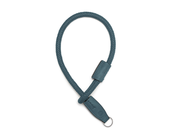 98252_Zegna_Wrist_Strap_sprea_blue.png