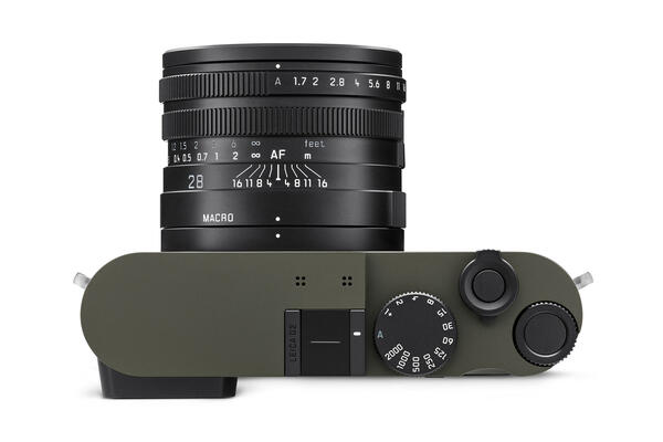 Leica_Q2_Reporter_top_LoRes_neu_RGB.jpg