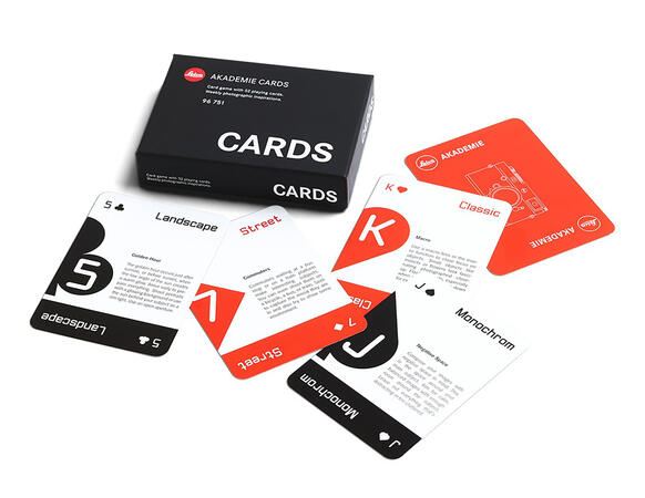 Akademie Cards_1_resized.jpg