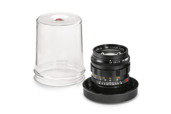12481__Lens-Container_with_Noctilux-M_50_f1_2_RGB.jpg