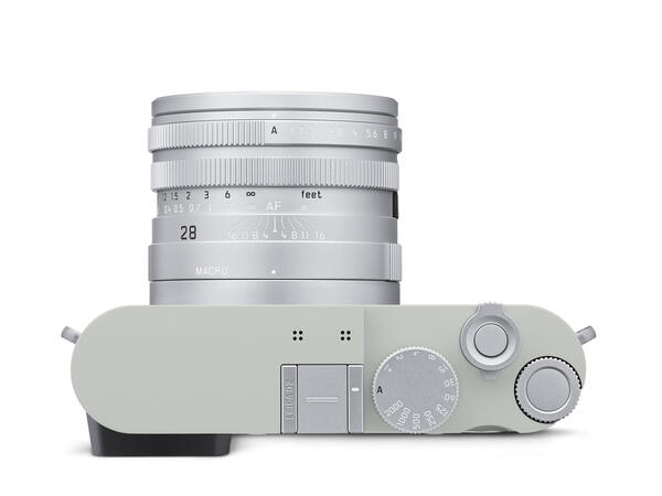 19054_Leica_Q2_Ghost_by_hodinkee_top_1920x1440.jpg