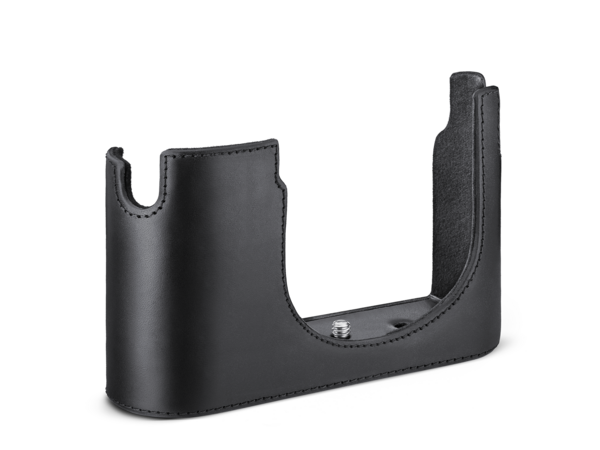 196-51_Halfcase_Q3_leather_black.png