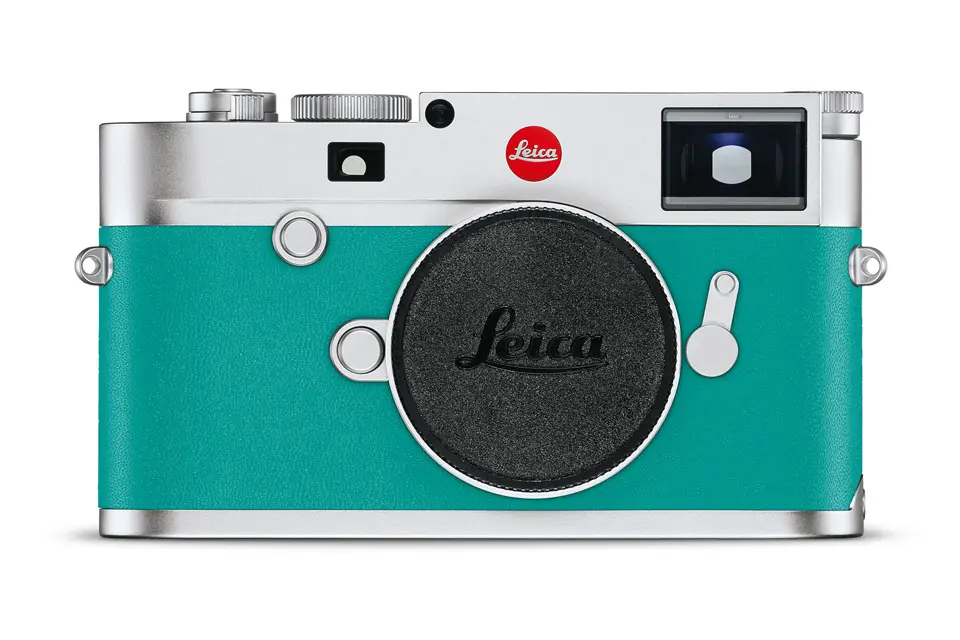 Leica-M10_silver_without-lens_front_aquatic_RGB_whiteBG