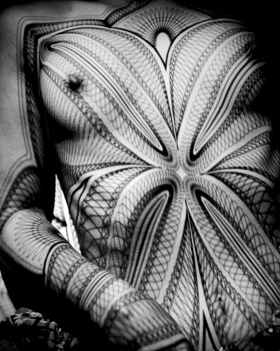Breast with Grid, Zurich, Switzerland 1940 / © Werner Bischof / Magnum Photos