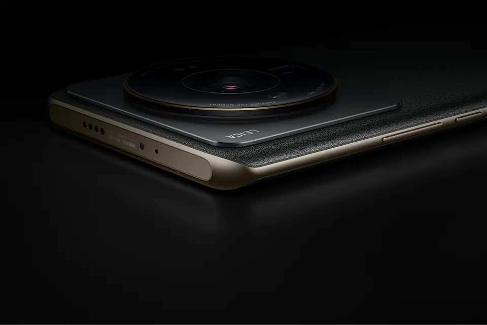 3_xiaomi_12s_ultra_co-engineered_with_leica_1740x1160px.jpg