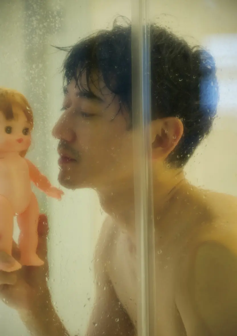 Selfie by Eita Nagayama