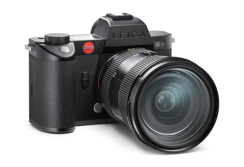leica_bundle_einzeln_sl2-s_24-70_lores_rgb.jpg